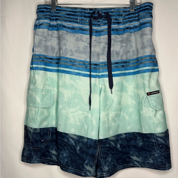 Airwalk Men's Blue Swim Shorts - Size L - Great Condition - Picture 1 of 8